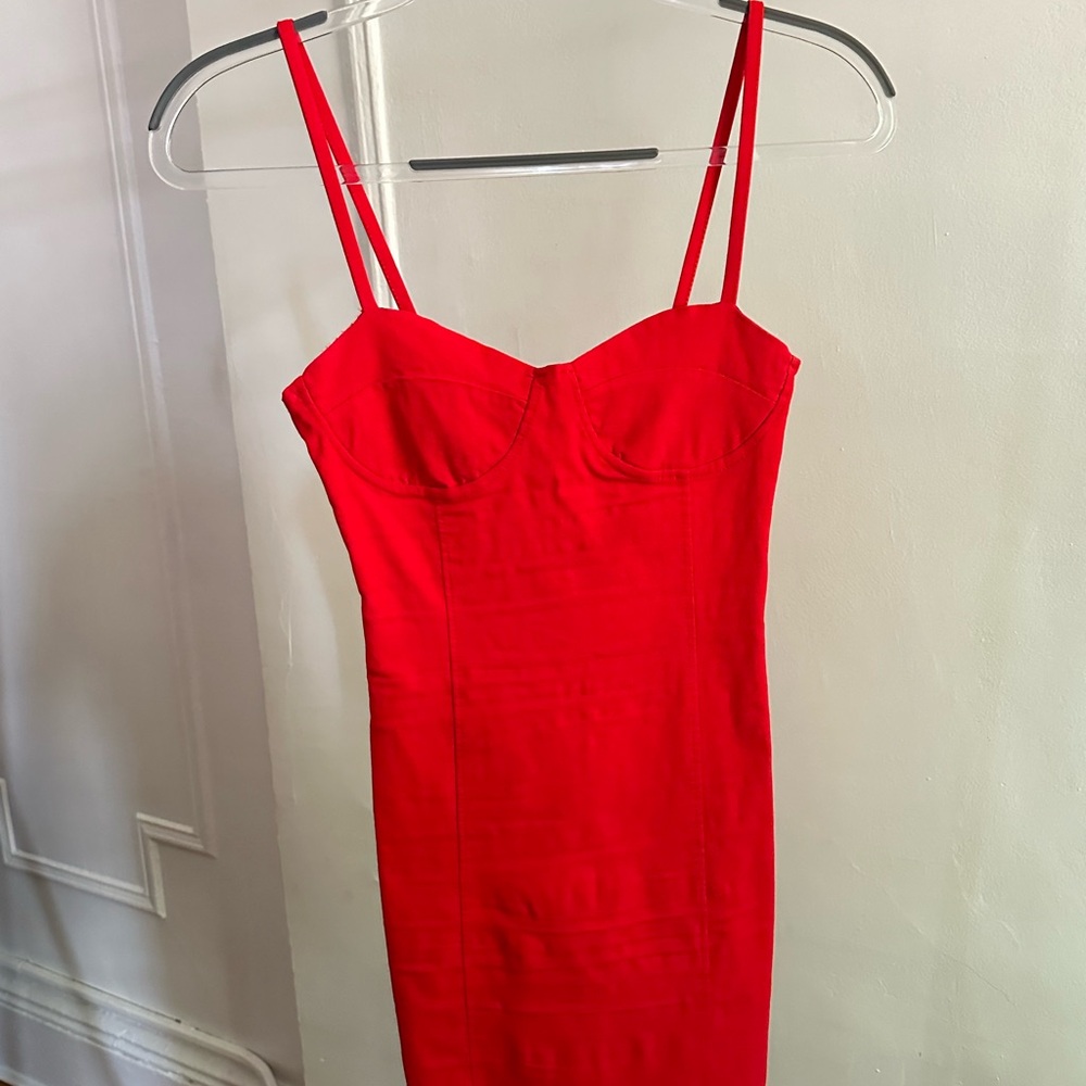 Red Bodycon Mini Dress with Sweetheart Neckline
